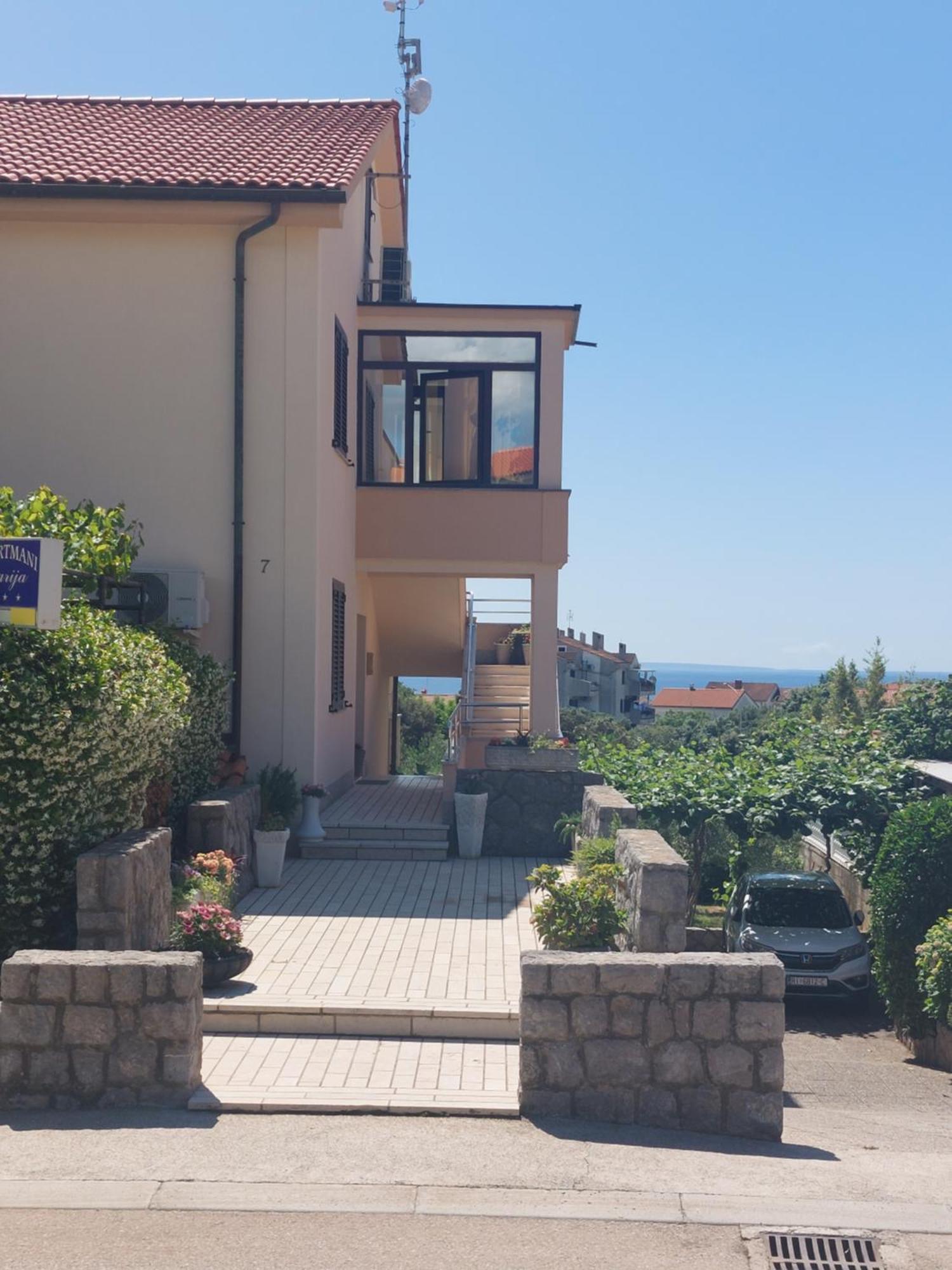 Apartmani Paradiso Krk Town Exterior foto